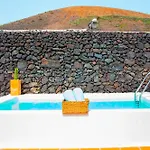 Volcan Semesterbostad *