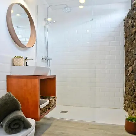 בית נופש Volcan Masdache